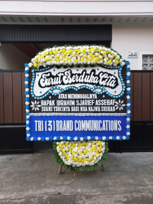 Papan Bunga Duka di Semanding